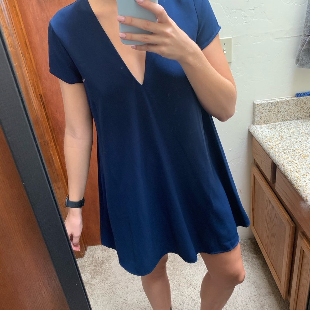 Deep V shift dress